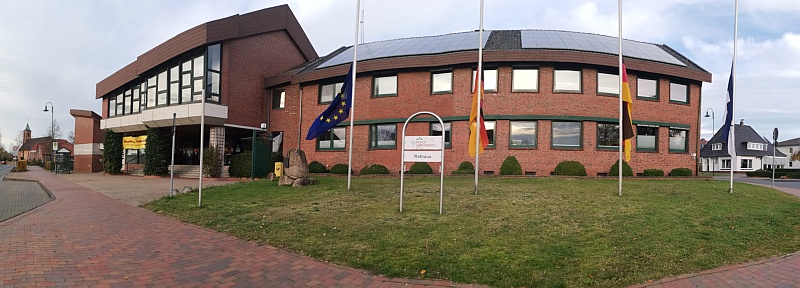 Aussenansicht Rathaus Wardenburg | Foto: Uta Grundmann-Abonyi www.agentur-grabo.de Aussenansicht Rathaus Wardenburg | Foto: Uta Grundmann-Abonyi www.agentur-grabo.de