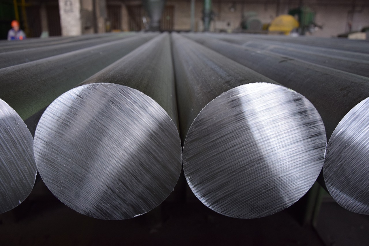 aluminium-rohstoff-fahrzeugherstellung-pixabay