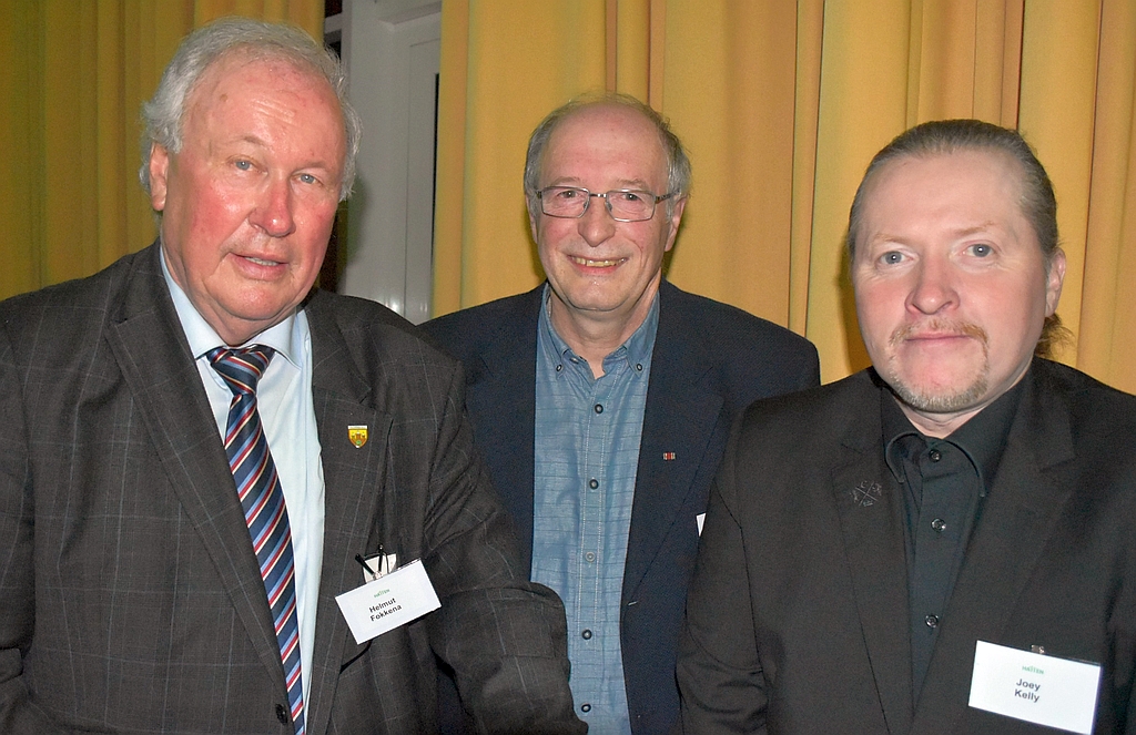Helmut Fokkena, Horst Köster und Joey Kelly beim Jahresempfang in der Gemeinde Hatten 2020. Foto Peter Biel Helmut Fokkena, Horst Köster und Joey Kelly beim Jahresempfang in der Gemeinde Hatten 2020. Foto Peter Biel