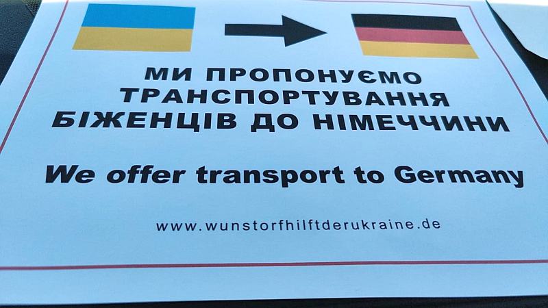 ukrainehilfe_wunstorf_schild_hilfstransport