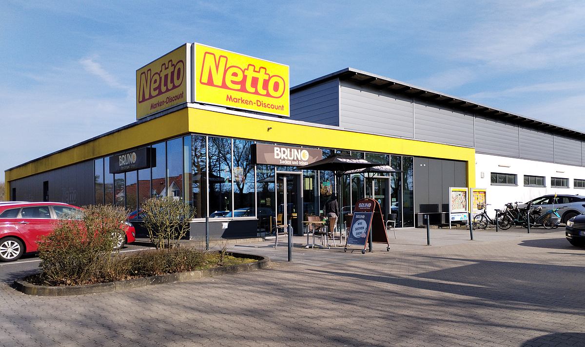 Supermarkt Bäckerei und Getränkemarkt am Reiherweg in 26203 Wardenburg. Foto Uta Grundmann-Abonyi Agentur GrAbo www.landkreis-kurier.de