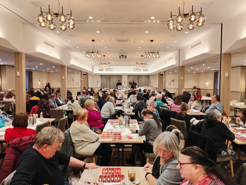 Gut besucht war die 33. Auslosungsshow der Wardenburgtombola 2026 im Wardenburger Hof. Foto: Uta Grundmann-Abonyi Zeitung Wardenburg www.landkreis-kurier.de