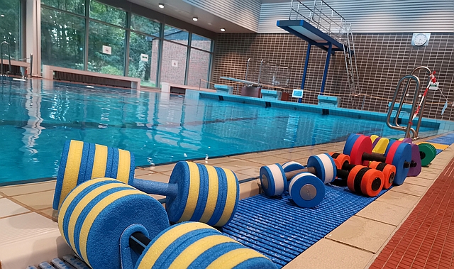 Aqua-Jogging im Hallenbad Wardenburg. Foto: GrAbo Uta Grundmann-Abonyi