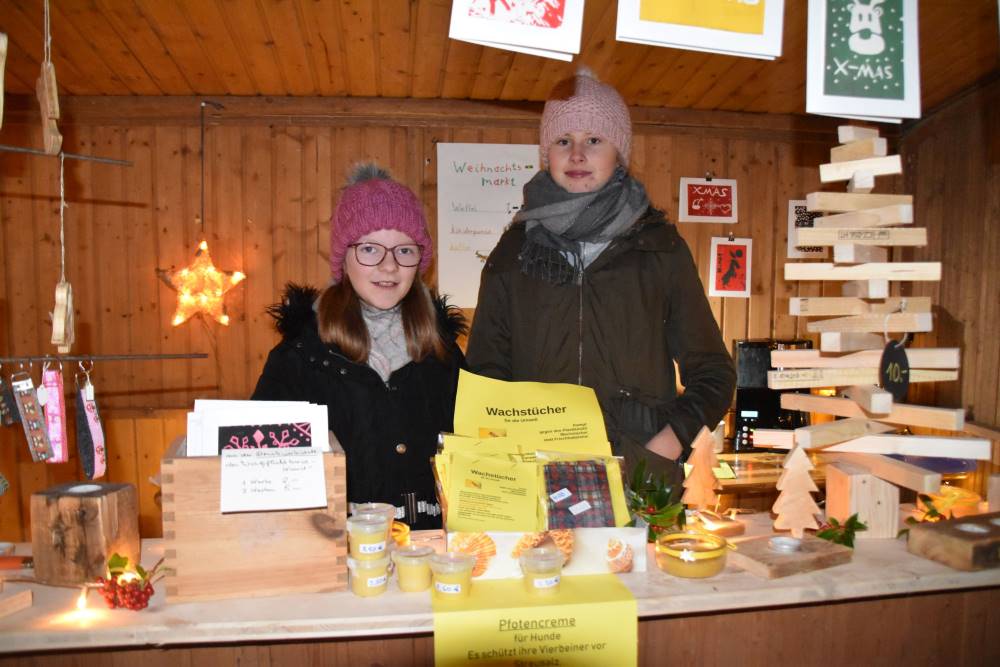 schülerinnen-weihnachtsmarkt-wardenburg-verein-blockflötenorchester-wfv-waffeln-grabo