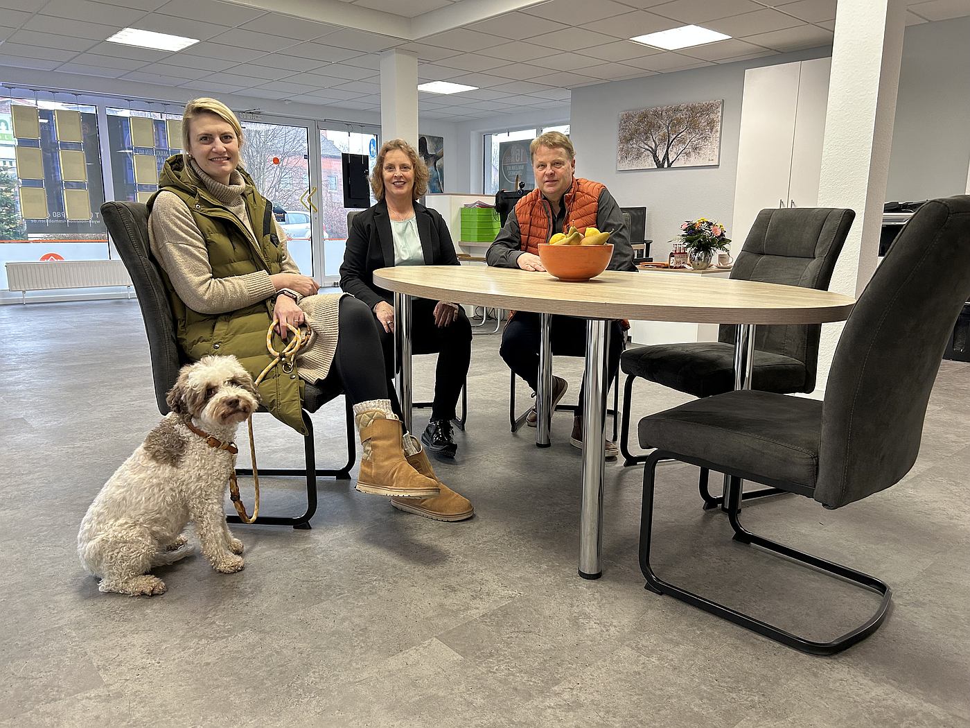 Team Wyen-Hohnholt Immobilien Wardenburg. Hartmut Hohnholt, Alexandra Wyen-Hohnholt und Tanja Berenzen https://www.wyen-hohnholt-immobilien.de