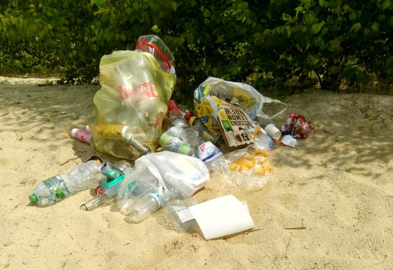 Illegale Müllentsorgung am Dingstedger See. Foto: Gerold Porth Illegale Müllentsorgung am Dingstedger See. Foto: Gerold Porth